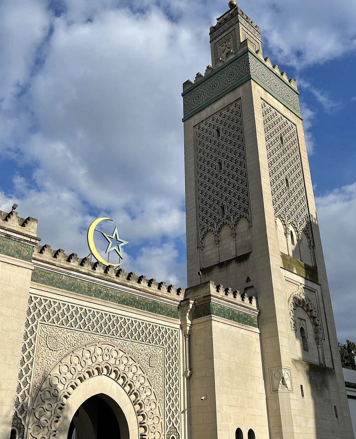 Tháp Minaret Tham quan nhà thờ Hồi giáo Paris