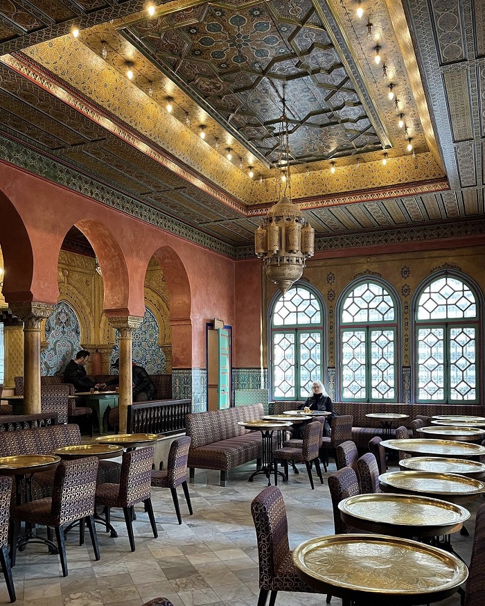 Nhà hàng Aux portes de l'Orient Tham quan nhà thờ Hồi giáo Paris