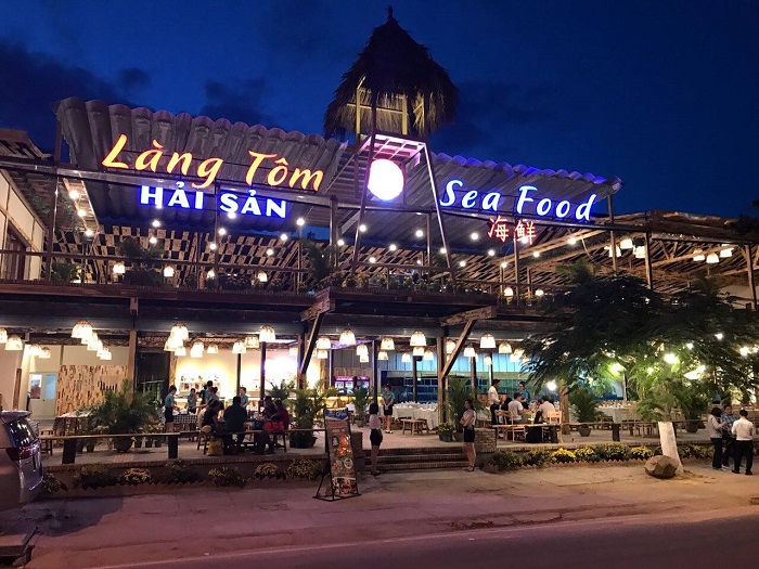 Hải Sản Làng Tôm - nhà hàng hải sản ngon ở Nha Trang có view hướng biển 