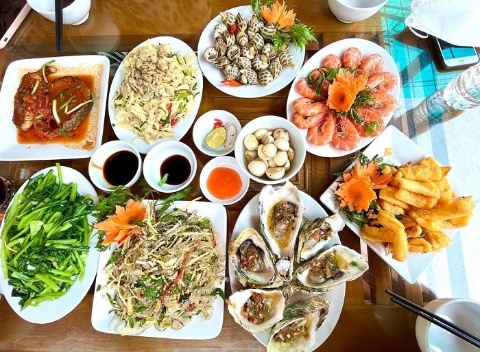 quán hải sản ngon ở Thanh Hóa - nhà hàng Chinh Thủy