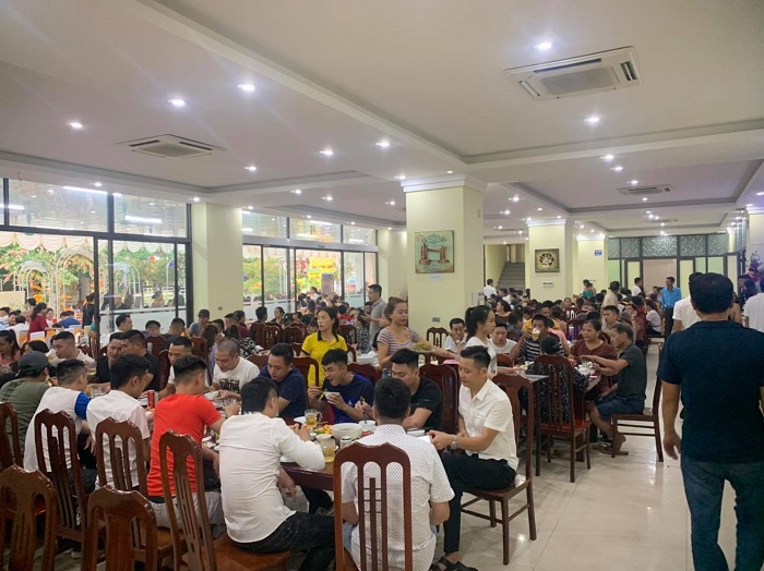 quán hải sản ngon ở Thanh Hóa - nhà hàng Quy Sơn