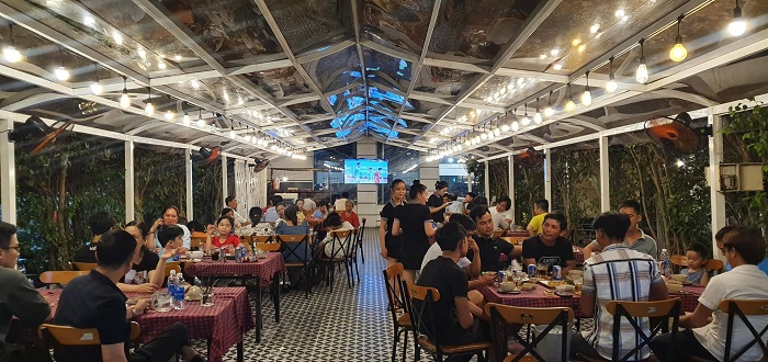 quán hải sản ở Bình Phước - Ốc 10.000