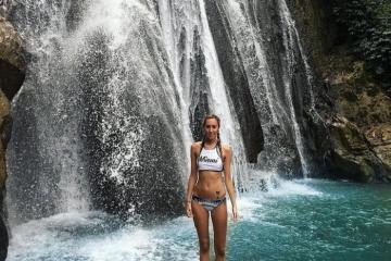 Mùa hè này tới thác Gò Lào Mai Châu tắm mát, hít thở không khí trong lành
