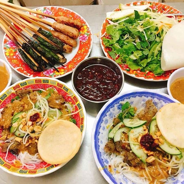 Quán bún thịt nướng Kim Anh - quán bún thịt nướng ngon ở Đà Nẵng không thể bỏ qua 