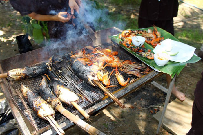 Revealing 7 beautiful check-in points in Ben Tre - Barbecue