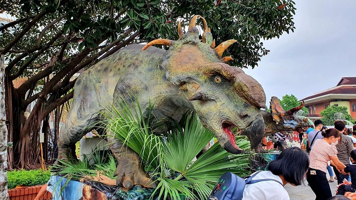 Công viên khủng long kỷ Jura lần đầu tiên có tại Thanh Hóa
