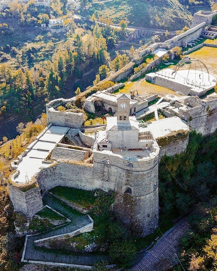 Lâu đài Gjirokastër - Kinh nghiệm du lịch Albania
