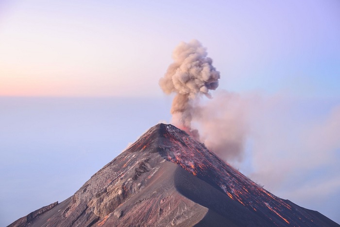Pacaya là một trong những ngọn núi lửa hoạt động mạnh nhất ở Trung Mỹ - du lịch Guatemala