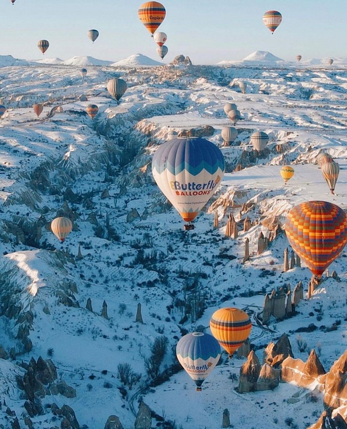 Thung lũng Cappadocia là điểm ngắm khinh khí cầu châu Âu đẹp như cổ tích