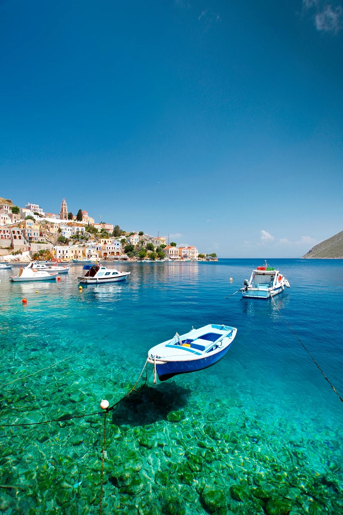 đảo Symi Hy Lạp có một lịch sử hấp dẫn với nhiều truyền thuyết xung quanh nó