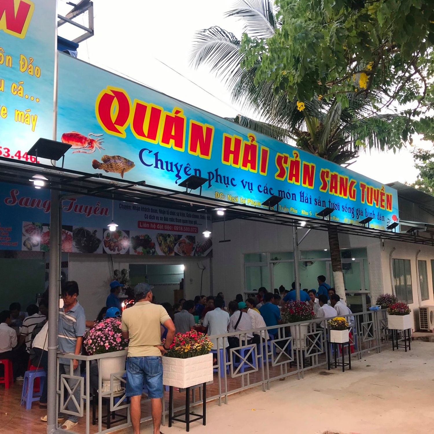  các quán ăn đêm ngon ở Côn Đảo  - Nhà hàng Hải Sản Sang Tuyền
