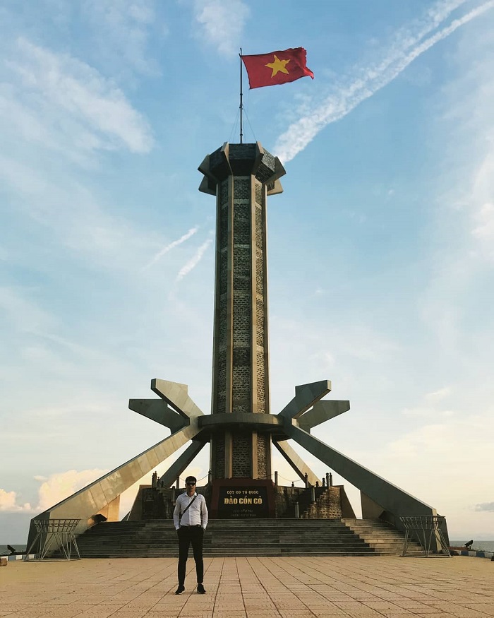 Cột cờ Cồn Cỏ là cột cờ trên đảo ở Việt Nam mà bạn không thể bỏ qua