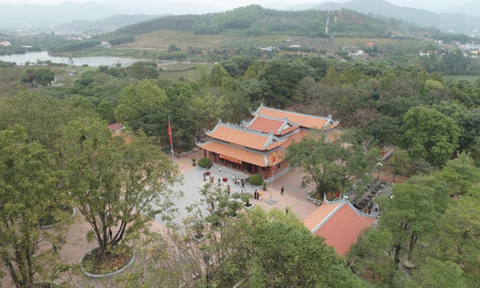 điểm du lịch Đầm Hà Quảng Ninh - Chùa Sâu