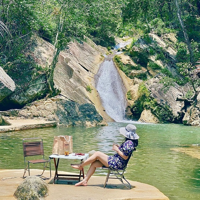 Du lịch Ngân Sơn Bắc Kạn đến thác Nà Khoang thưởng thức bức tranh tuyệt đẹp
