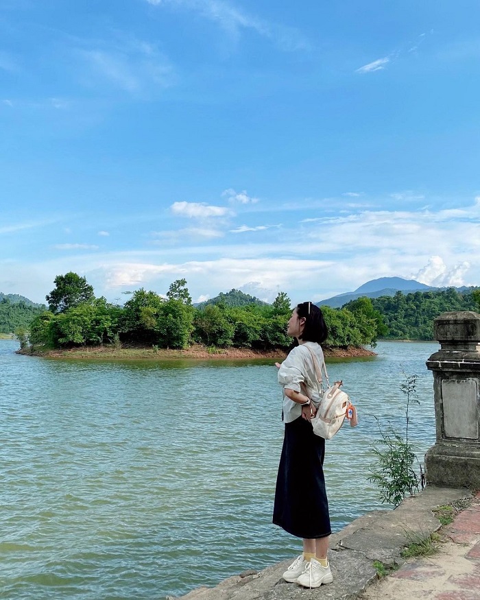 Hồ Núi Cốc là hồ nước đẹp ở Thái Nguyên được du khách yêu thích