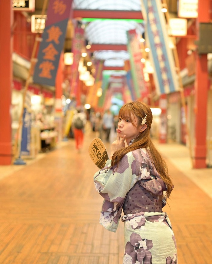 Phố cổ Asakusa là một trong những phố cổ nổi tiếng nhất châu Á thu hút du khách