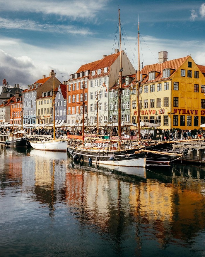 Copenhagen là một trong những thành phố biển đẹp nhất thế giới ai cũng nên ghé thăm