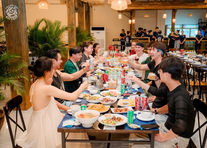 Không gian của Vựa Hải Sản Bãi Cháy rộng hơn 4000m² theo phong cách làng chài Bắc Bộ