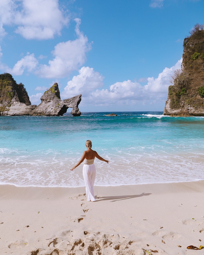 Bãi biển Atuh là một trong những bãi biển đẹp ở Indonesia