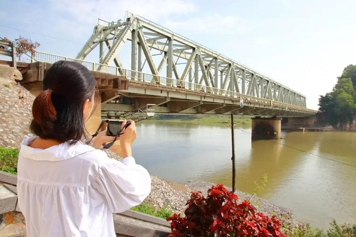 Tham quan cầu Hàm Rồng Thanh Hóa 