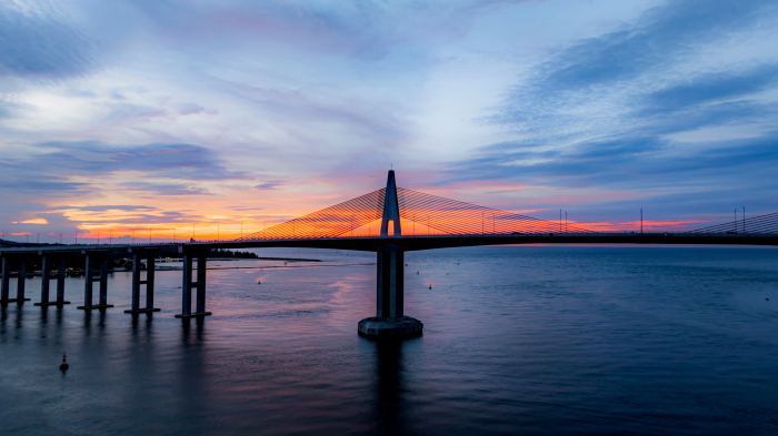 Cầu vượt biển Thuận An