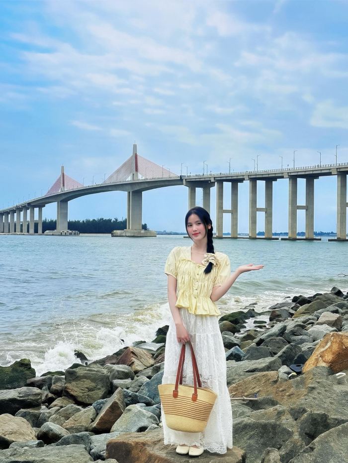 Cầu vượt biển Thuận An 