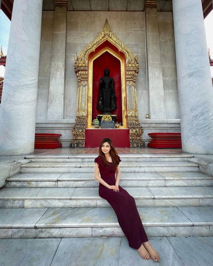 Tham quan chùa Wat Benchamabophit Bangkok