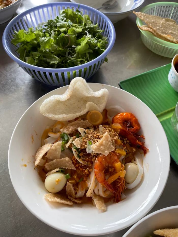  quán mì quảng ngon ở Hội An Cô Bê