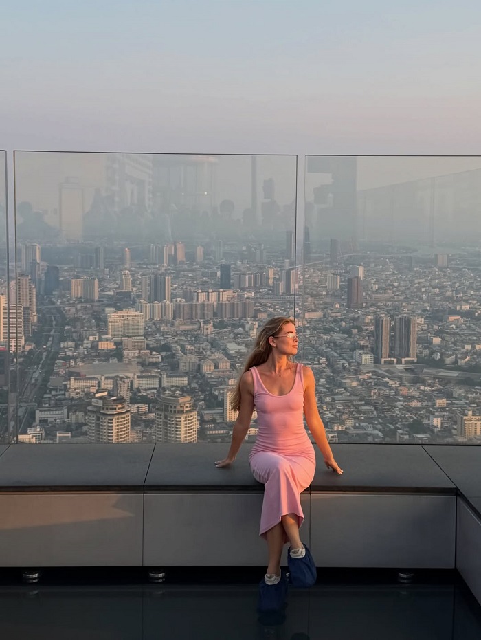 Vui chơi ở đài quan sát Mahanakhon SkyWalk Bangkok
