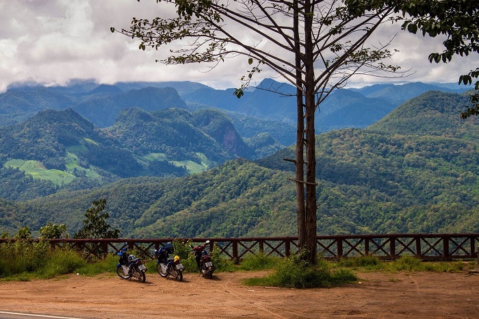 Dã ngoại Mae Hong Son bằng xe gắn máy