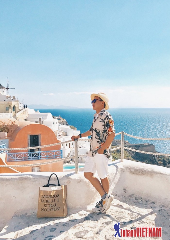 kinh-nghiem-du-lich-santorini-cua-chang-trai-viet-12