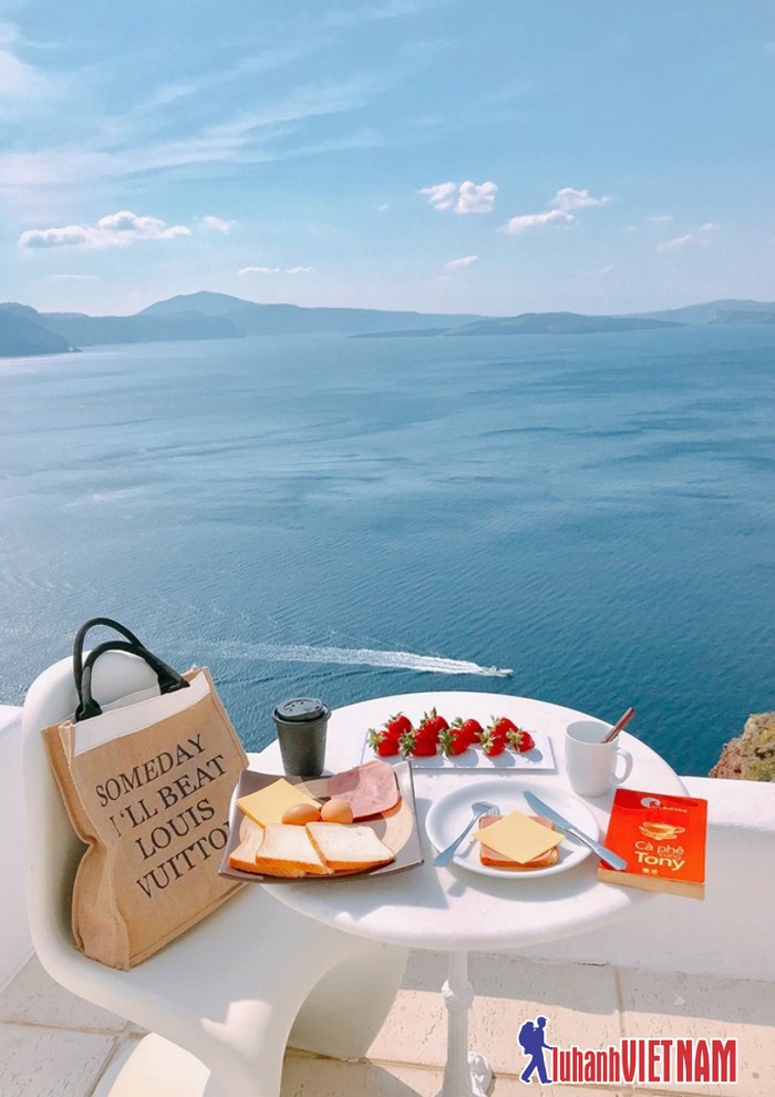 kinh-nghiem-du-lich-santorini-cua-chang-trai-viet-24