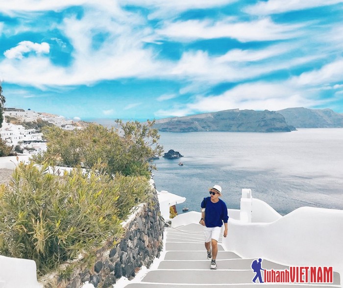 kinh-nghiem-du-lich-santorini-cua-chang-trai-viet-44