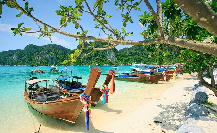 Phi Phi là hòn đảo tuyệt đẹp ở Phuket