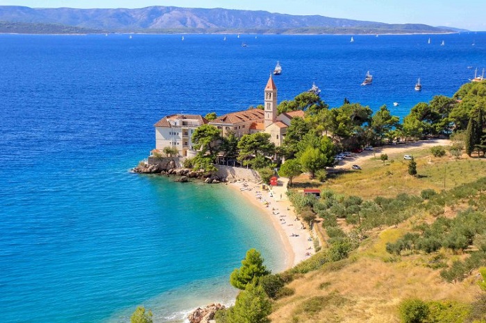 Top những đia điểm du lịch Bol Croatia