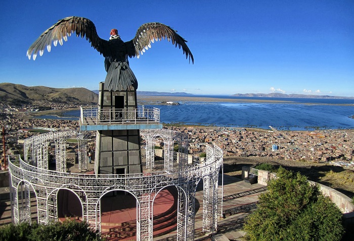 Hồ Titicaca - hồ nước cao nhất thế giới ở Nam Mỹ