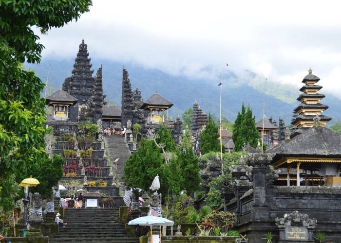 8 ngôi đền Hindu ở Bali tuyệt đẹp