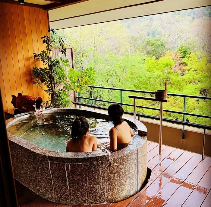 Một số điều cần biết về văn hóa tắm Onsen Nhật Bản