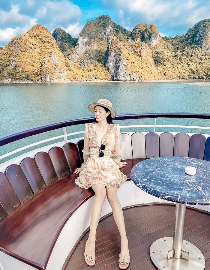  President Cruises Ha Long Cruise Review - Enjoy the wonders of the world right on the deck 
