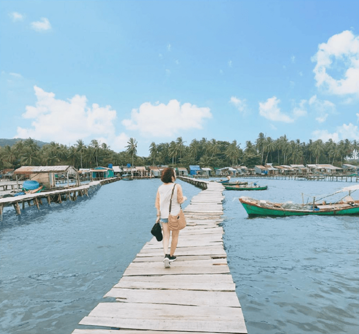Explore the fishing village of Rach Vem - a virtual virtual paradise