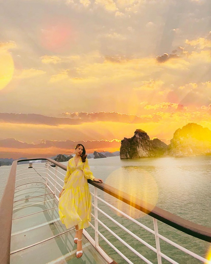 President Cruises Ha Long Cruise Review - Enjoy the wonders of the world right on the deck