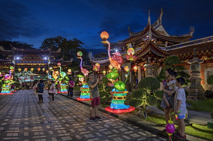 chùa Liên Sơn Song Lâm - những ngôi chùa nổi tiếng tại Singapore