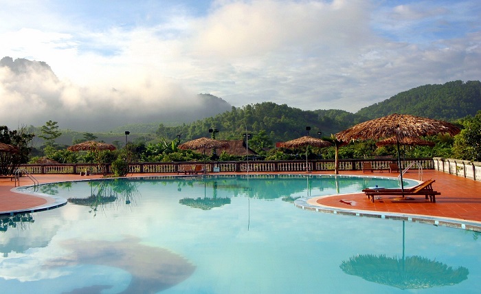 V Resort Hoa Binh - beautiful resort in Hoa Binh