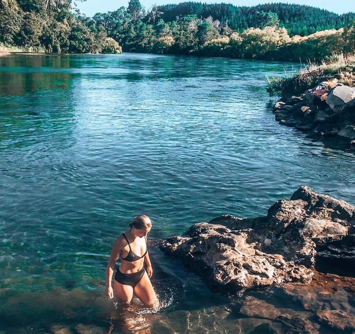 Ngẩn ngơ trước vẻ đẹp của hồ Taupo New Zealand