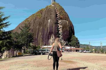 Chiêm ngưỡng hòn đá khổng lồ ở Colombia - kỳ quan thiên nhiên của khu vực Nam Mỹ