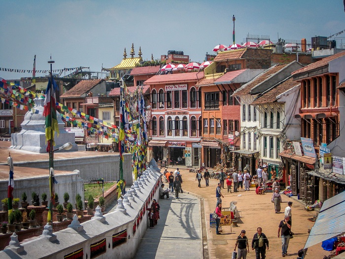 Khu vực xung quanh Bảo tháp Boudhanath - Hướng dẫn du lịch Kathmandu