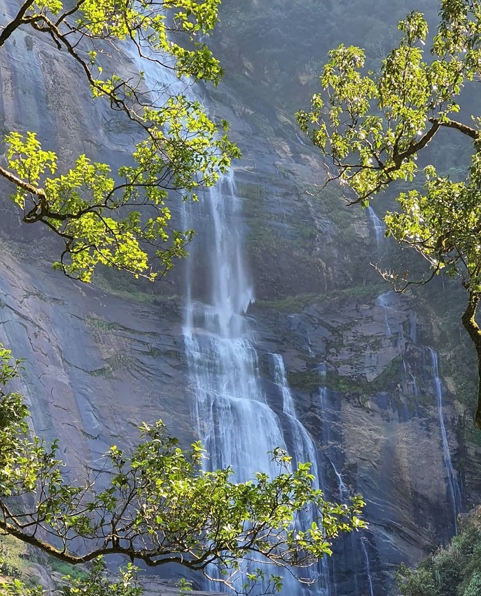 Con thác đẹp nên thơ trên đường lên đỉnh - Chinh phục Nam Kang Ho Tao