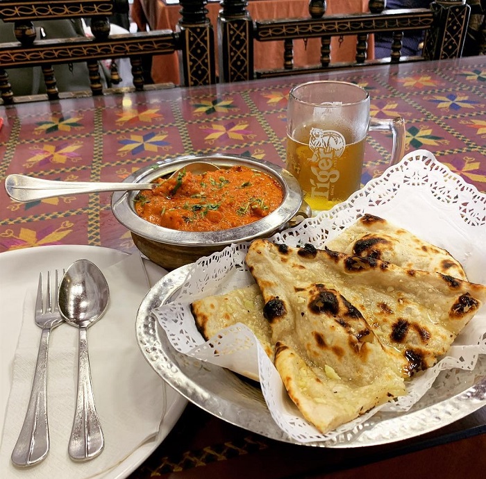 Món ăn Ấn Độ - chợ đêm ở Singapore