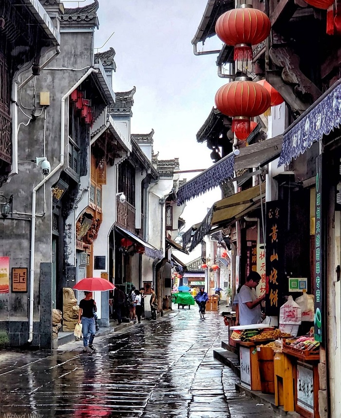Một con phố cổ trong thành phố Hoàng Sơn - Du lịch Hoàng Sơn