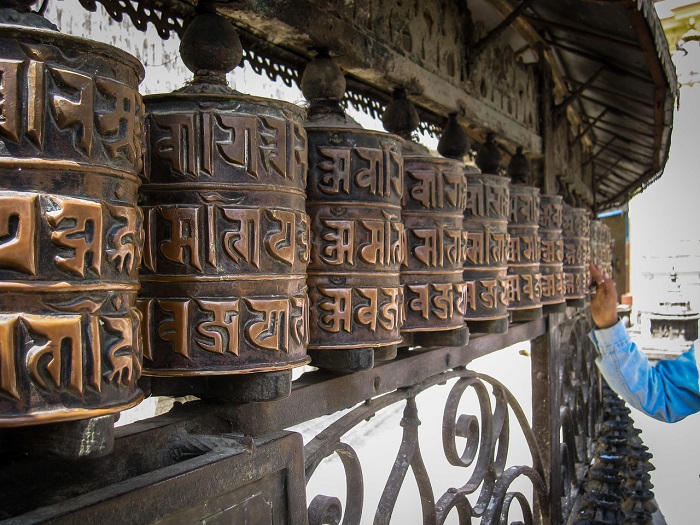 Những bánh xe luân xa ở Đền Pashupatinath - Hướng dẫn du lịch Kathmandu